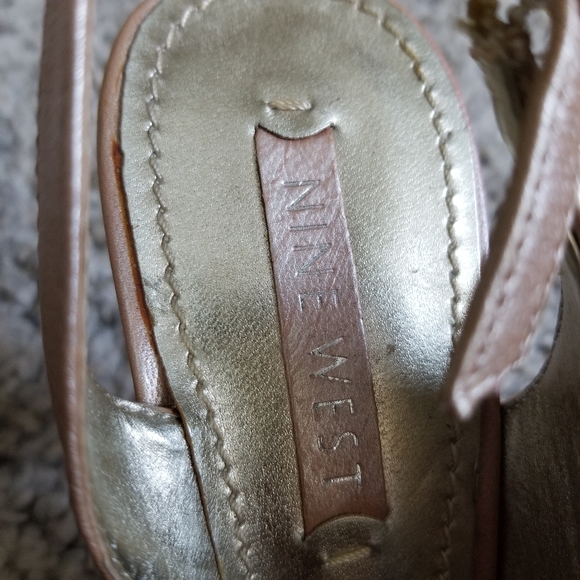 Nine west kitten heels color: blush 6.5 - Picture 4 of 6